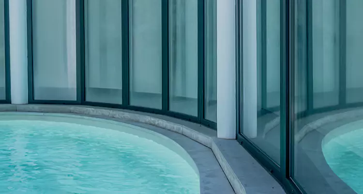 Repair Polyester Screen for Pool Enclosure in East Lake, FL
