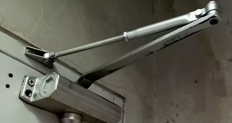 Door Closer Oil Leak Repair in East Lake, FL